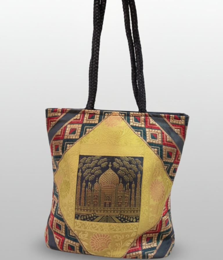REET Banarasi Brocade Latkan Bag Satrang
