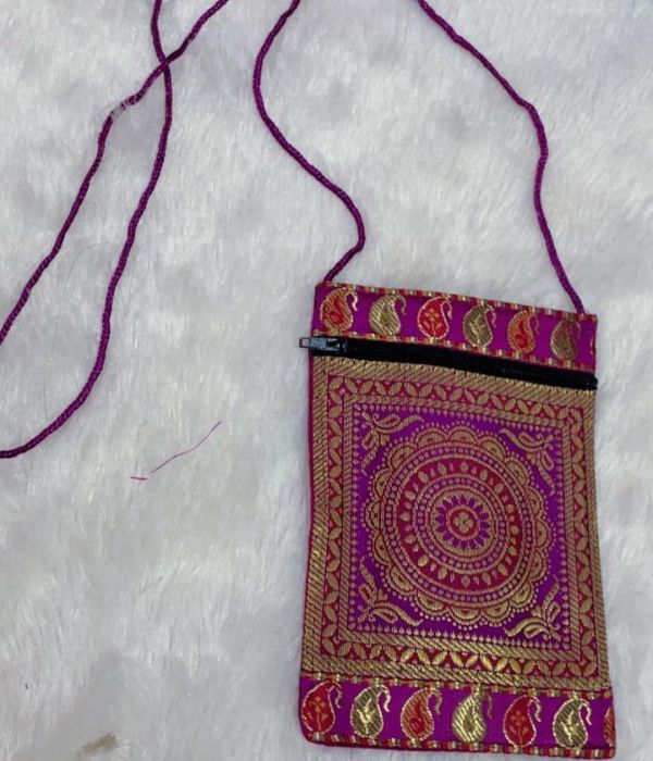 AASHI banarasi brocade mobile pouch