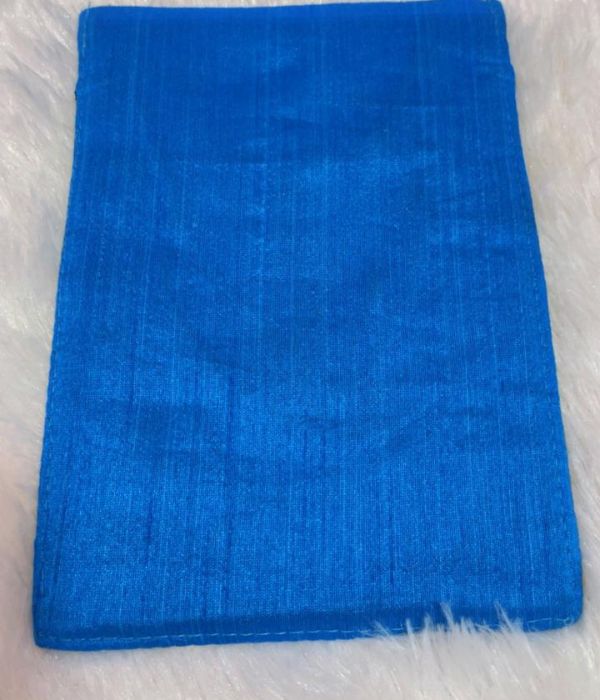 AASHI banarasi brocade mobile pouch