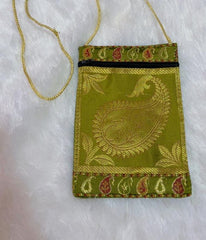 AASHI banarasi brocade mobile pouch