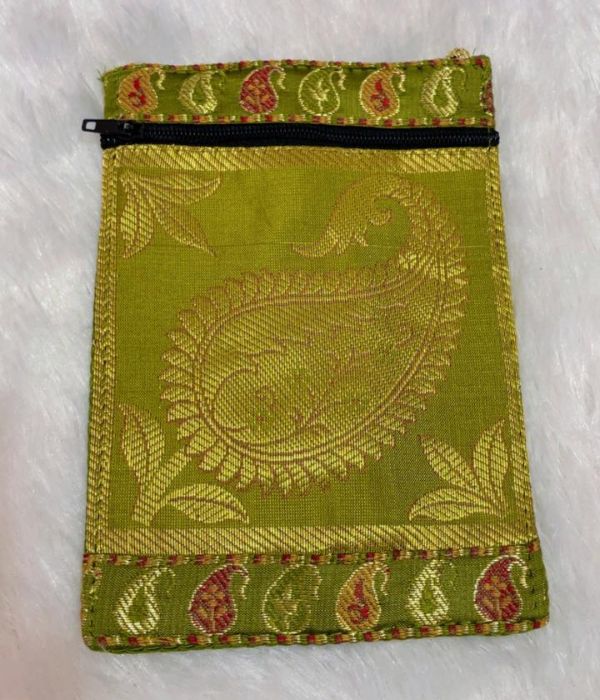 AASHI banarasi brocade mobile pouch