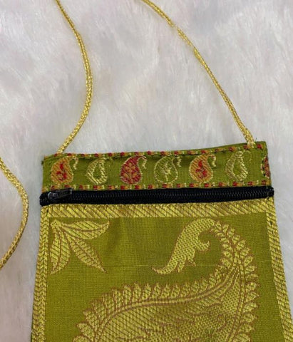 AASHI banarasi brocade mobile pouch