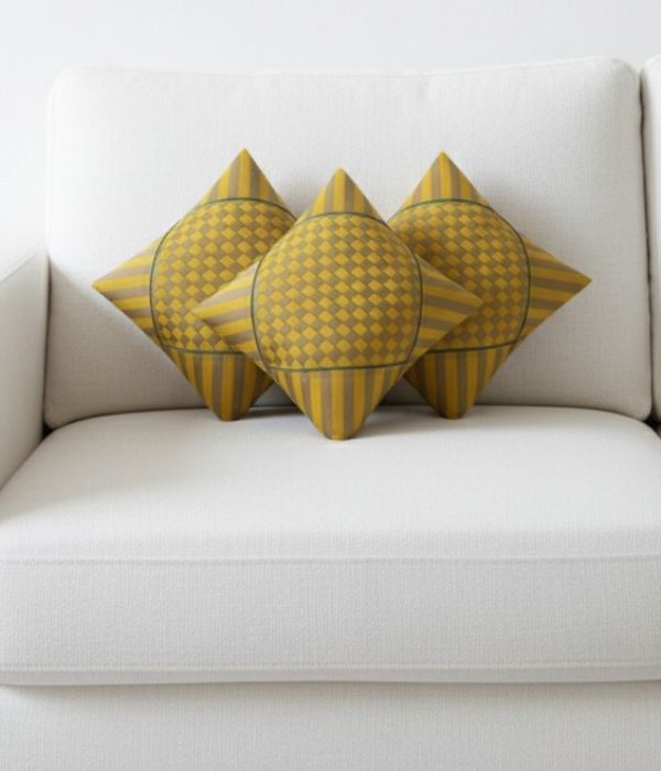 SHASHI Silk Slub Cushion Cover
