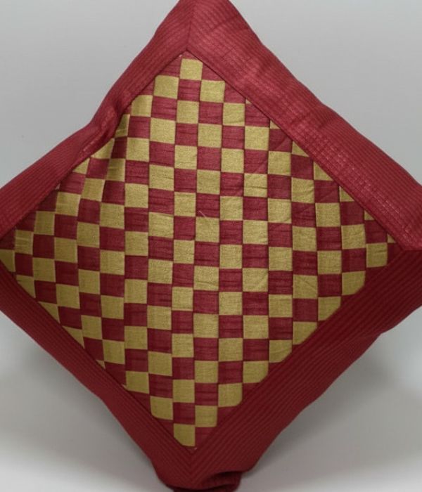 SHASHI Silk Slub Cushion Cover